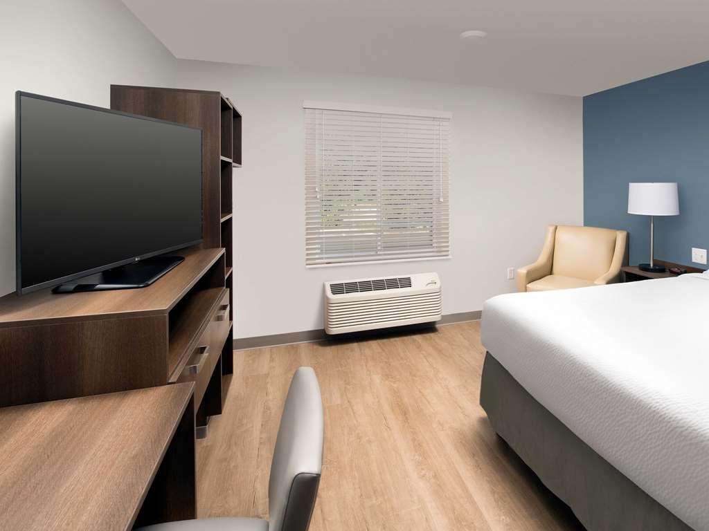 Woodspring Suites Providence Bilik gambar